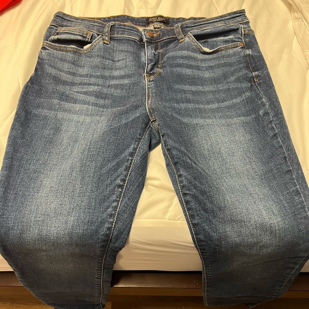 Judy Blue Skinny Leg Blue Jeans 15
